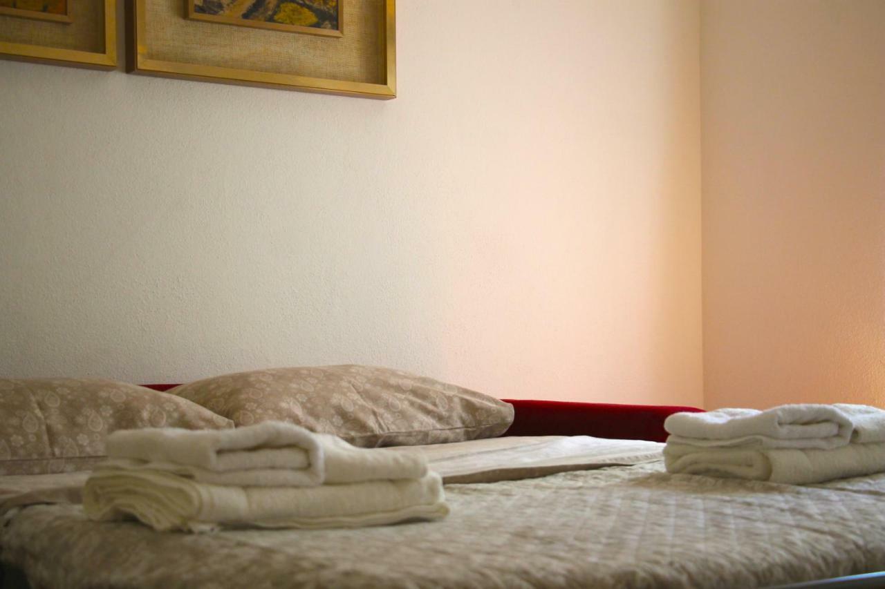 Apartament Basement Turati 3 -Consulates District Mediolan Zewnętrze zdjęcie