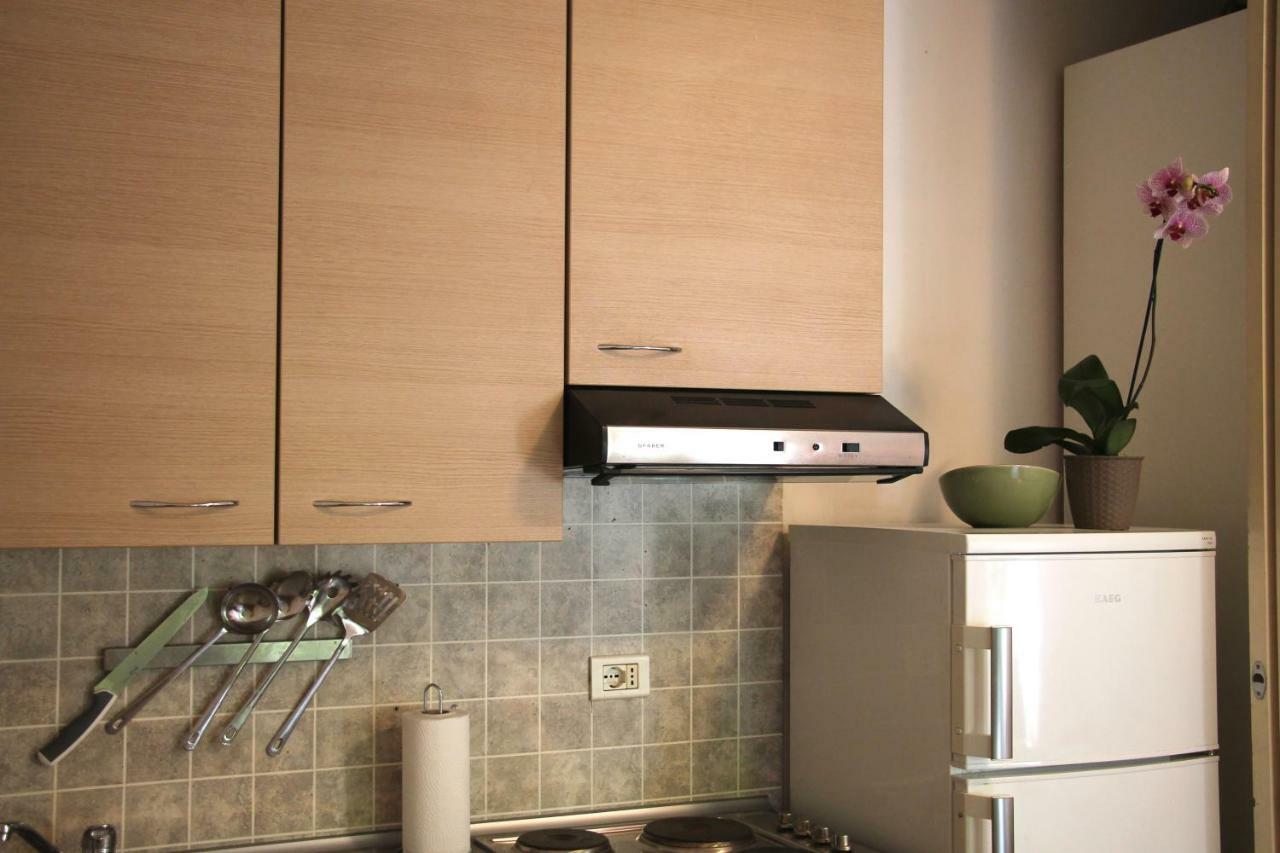 Apartament Basement Turati 3 -Consulates District Mediolan Zewnętrze zdjęcie
